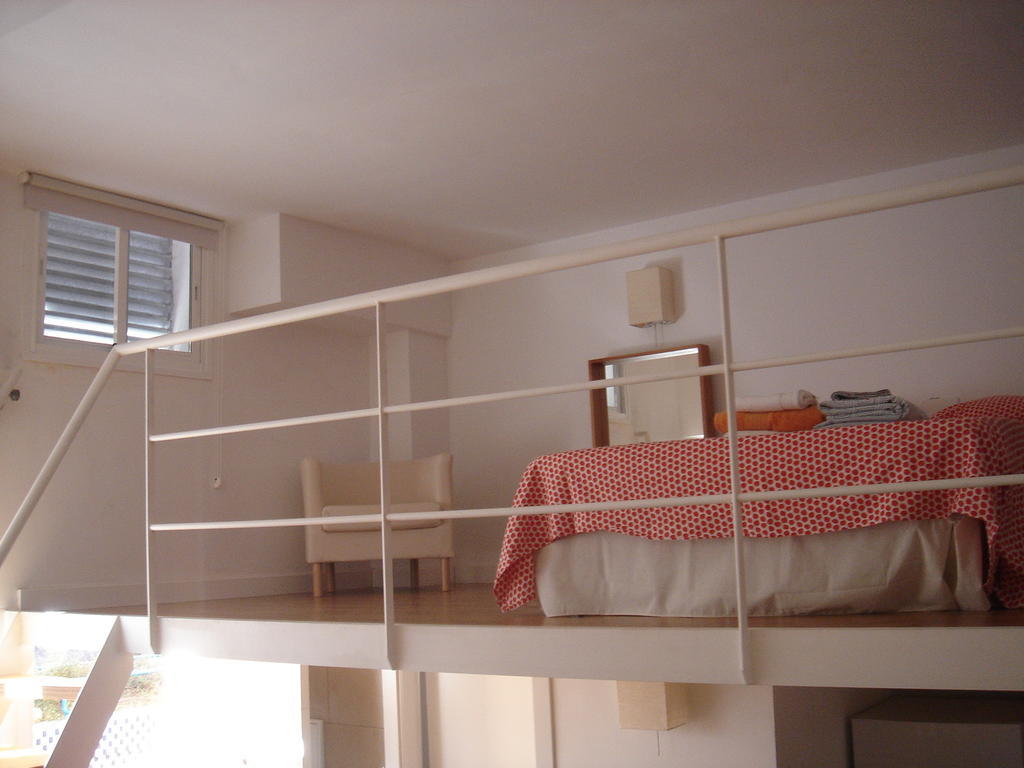 Apartamentos Clavero Малага Номер фото